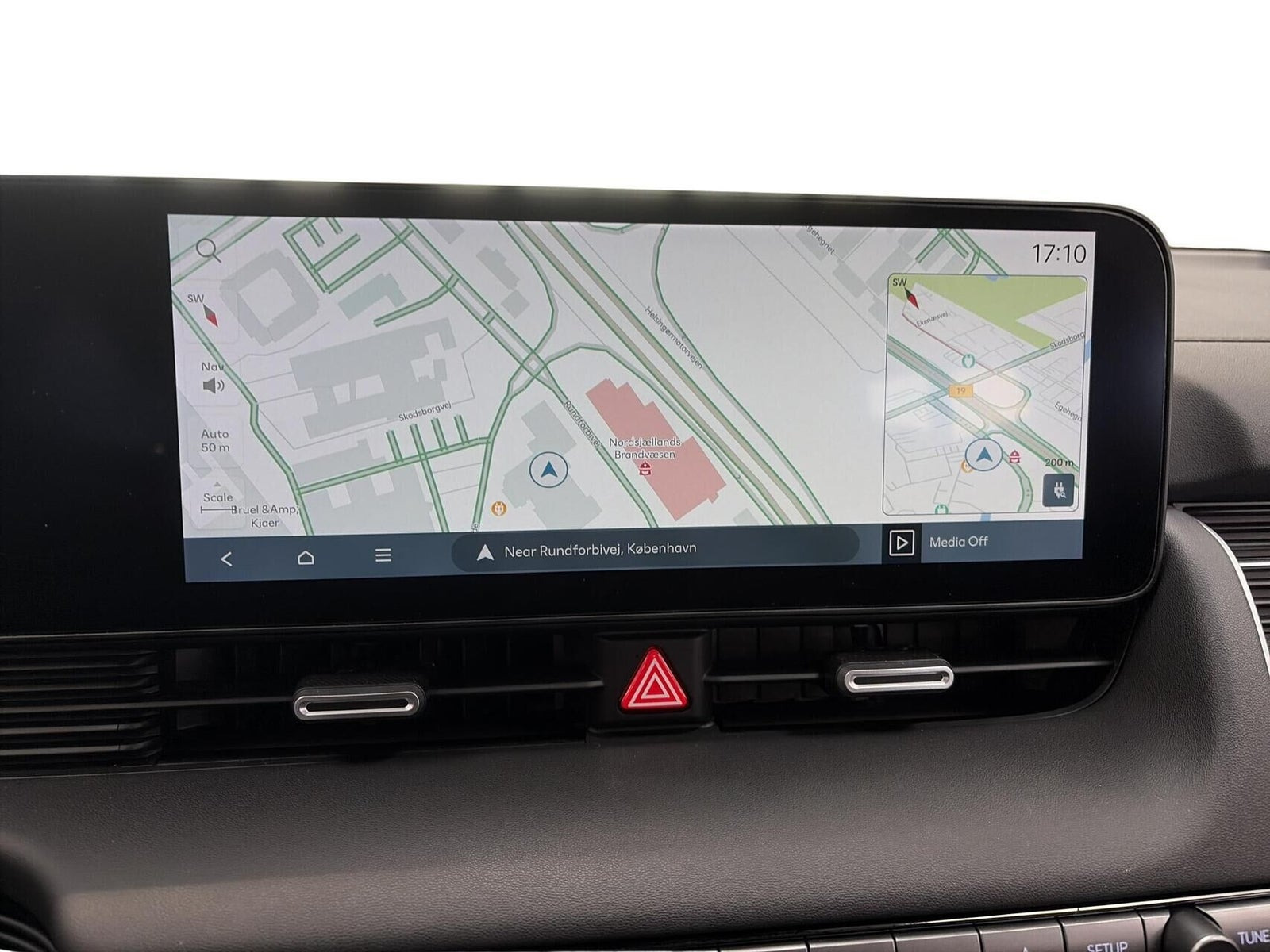 Grøn Hyundai Ioniq 5 fra 2025