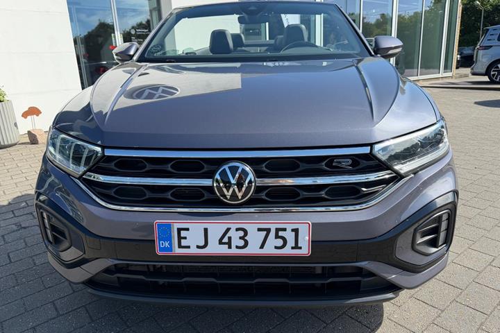 Grå VW T-Roc fra 2023