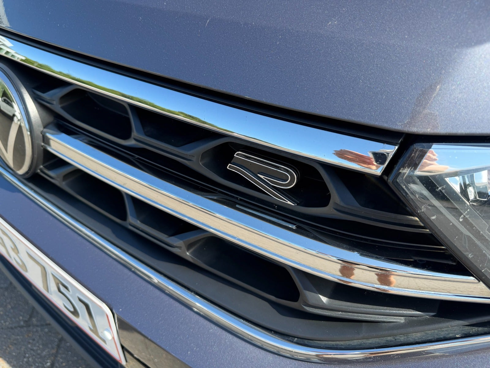 Grå VW T-Roc fra 2023