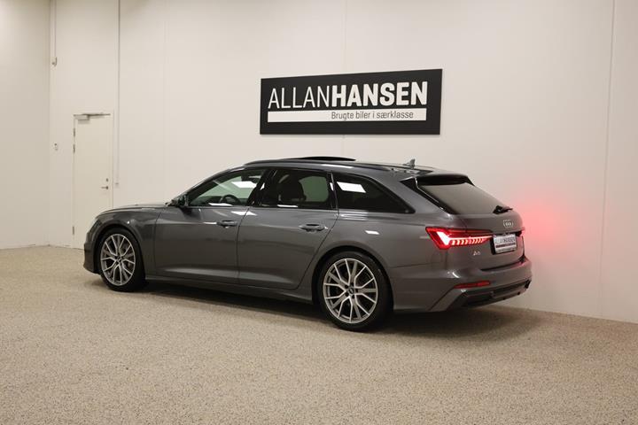 Grå Audi A6 fra 2020