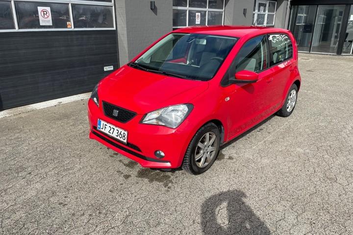 Rød Seat Mii fra 2013