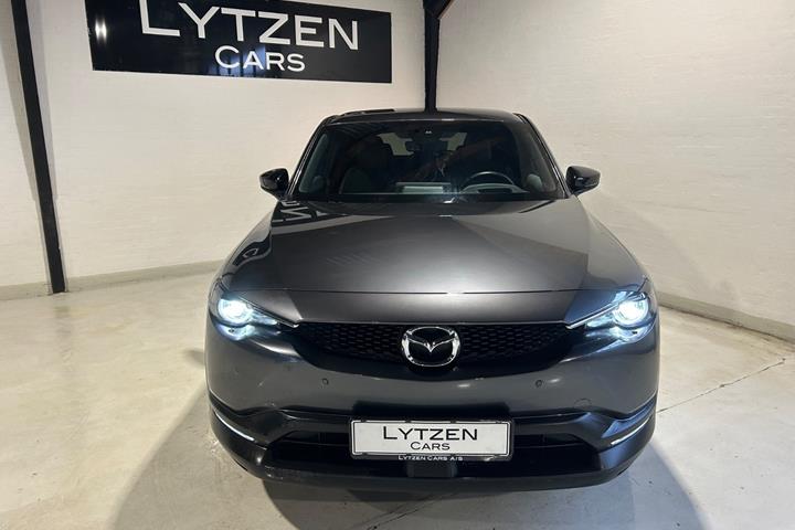 Grå Mazda MX-30 fra 2023