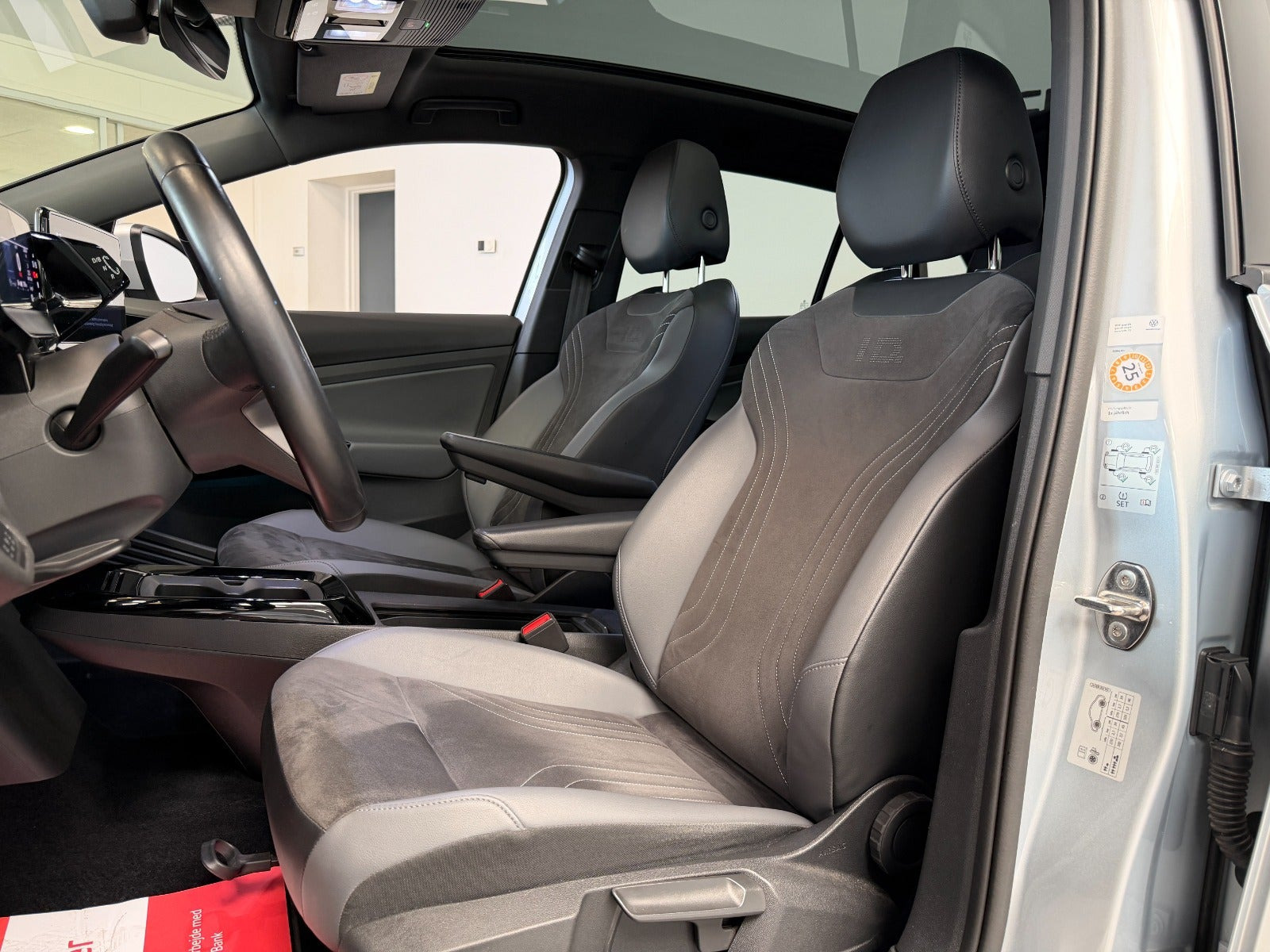 Sølv VW ID.4 fra 2023
