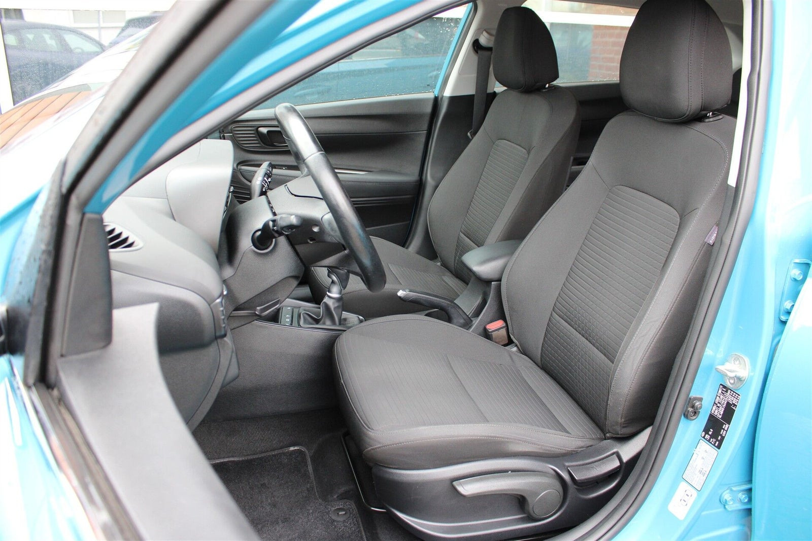 Turquoise Hyundai i20 fra 2021