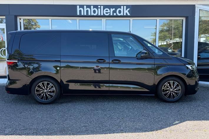 Sort VW Multivan fra 2022