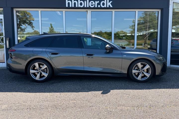 Grå Audi A6 fra 2026