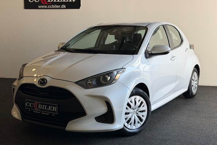Hvid Mazda 2 fra 2022
