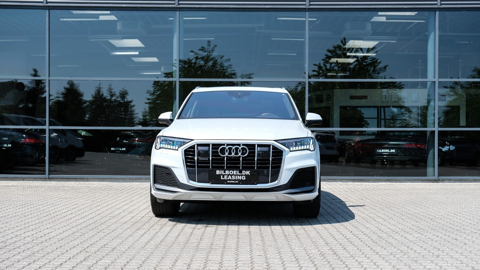 Hvid Audi Q7 fra 2019
