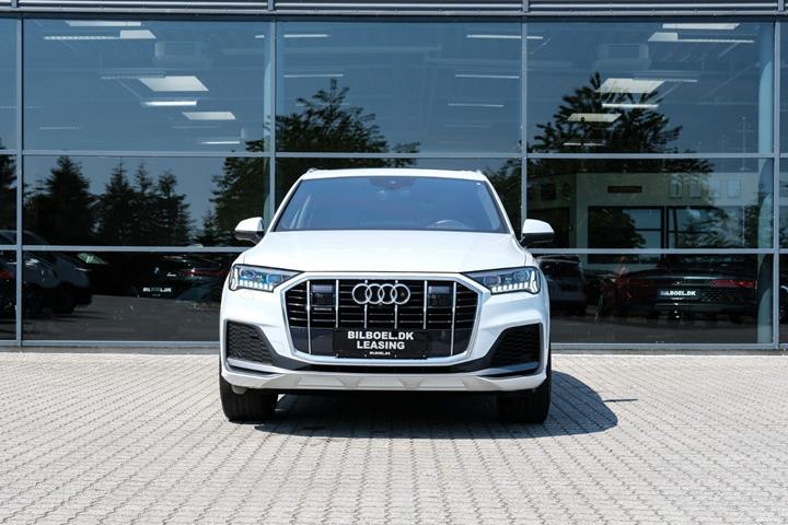 Hvid Audi Q7 fra 2019
