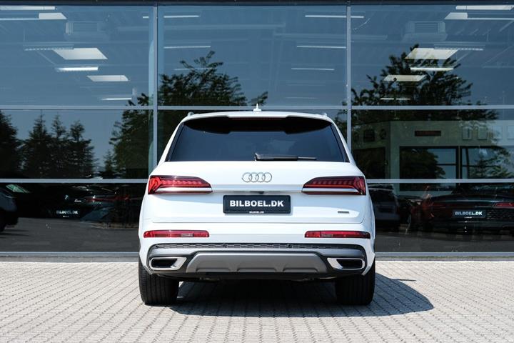 Hvid Audi Q7 fra 2019
