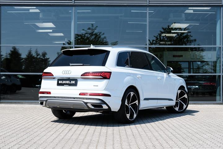 Hvid Audi Q7 fra 2019