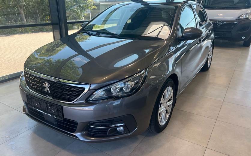 Peugeot 308 1,5 BlueHDi Style 130HK 5d 6g