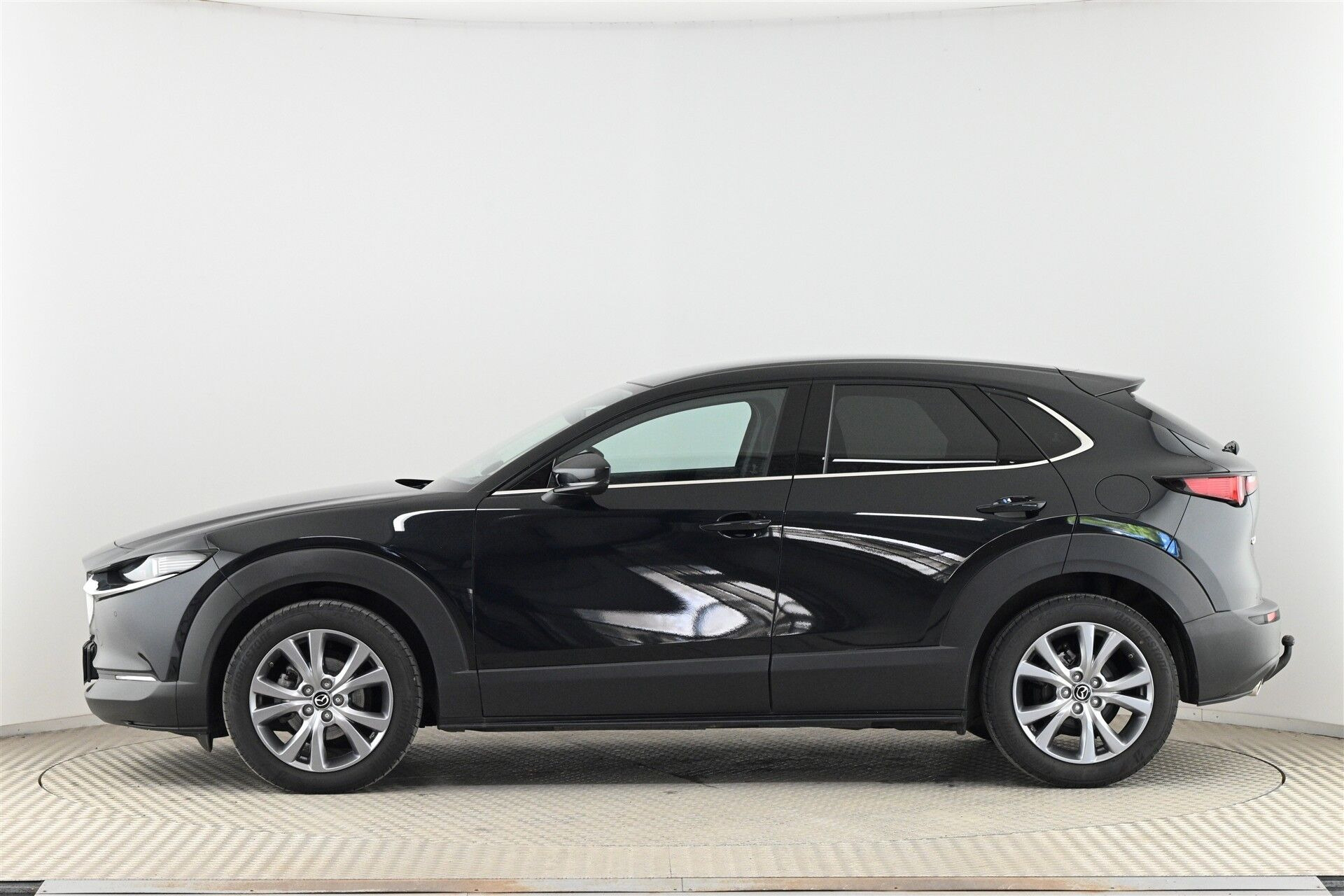 Sort Mazda CX-30 fra 2025