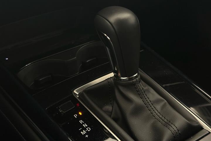 Sort Mazda CX-30 fra 2025
