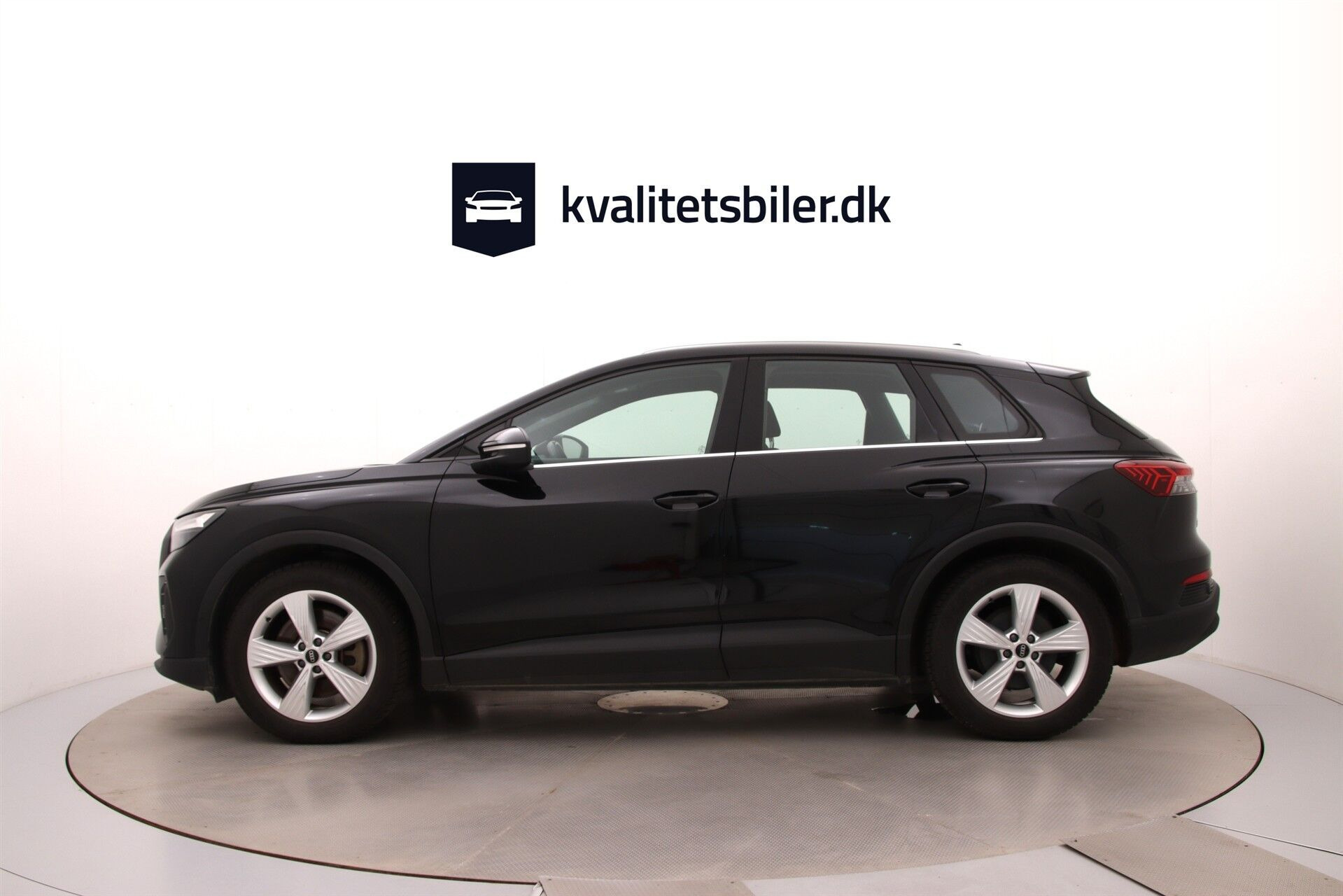 Sort Audi Q4 fra 2023