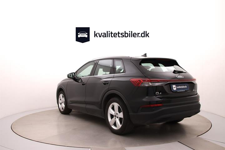 Sort Audi Q4 fra 2023