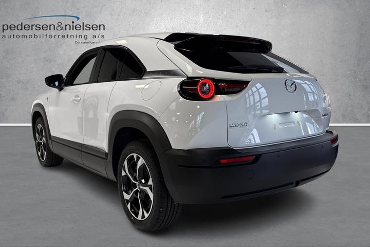 Hvid Mazda MX-30 fra 2025