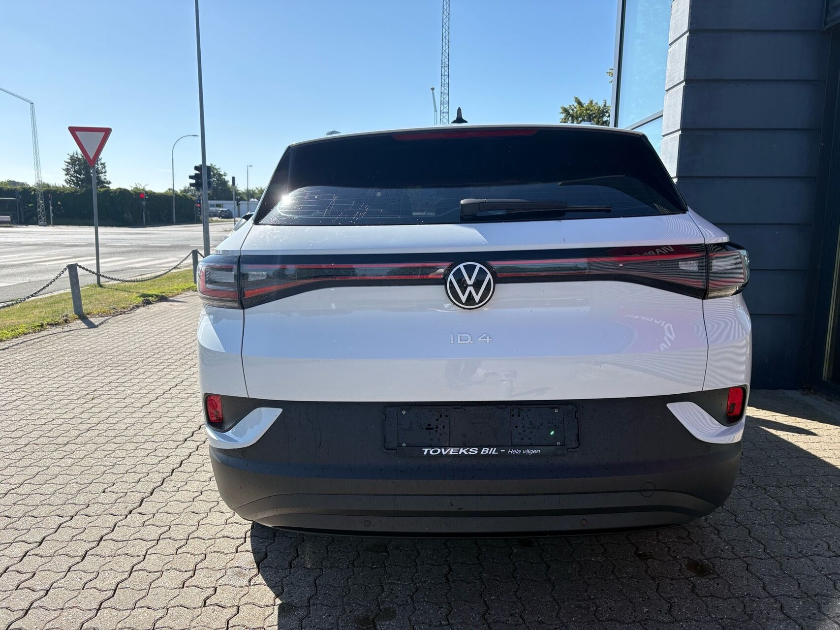 Hvid VW ID.4 fra 2023