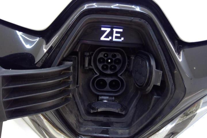 Hvid Renault Zoe fra 2021