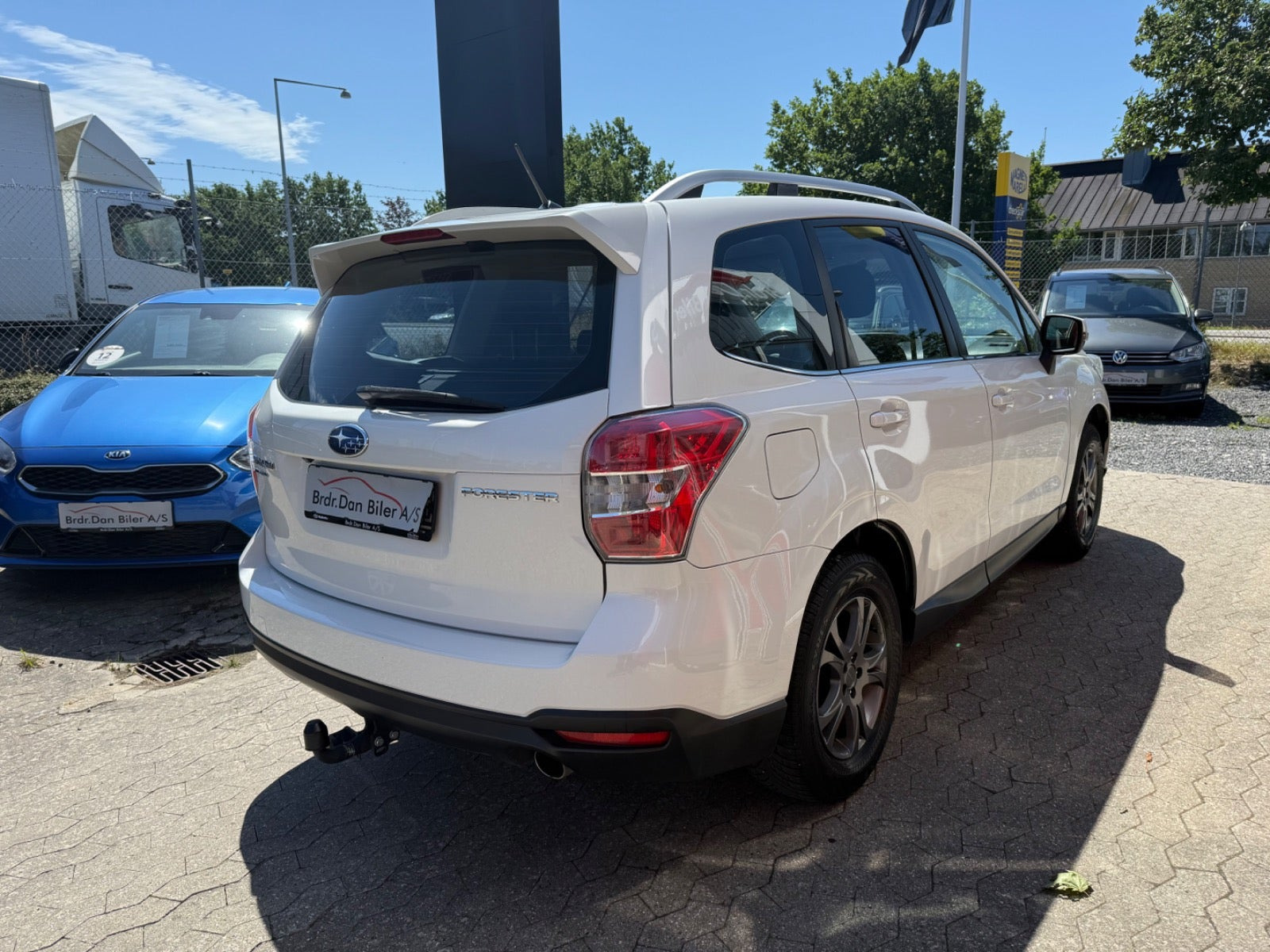 Hvid Subaru Forester fra 2014
