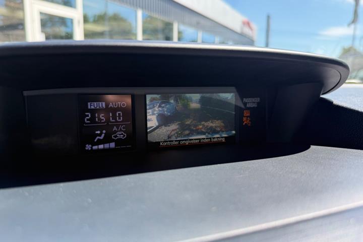 Hvid Subaru Forester fra 2014