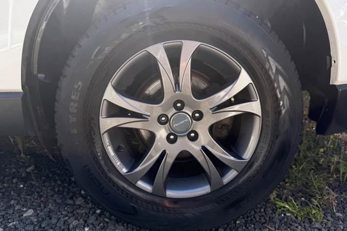 Hvid Subaru Forester fra 2014