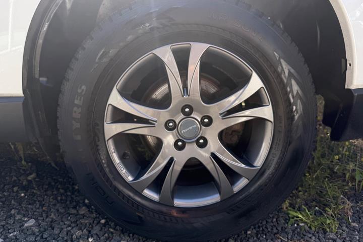 Hvid Subaru Forester fra 2014