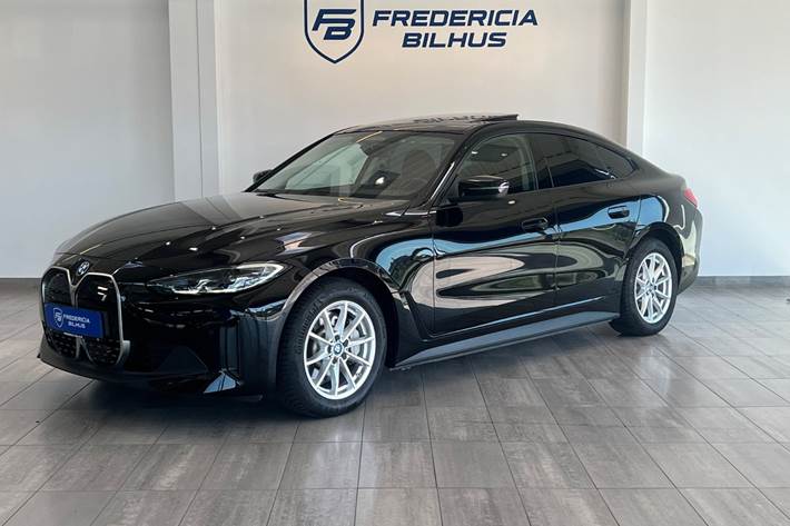 undefined BMW i4 fra 2023 set udefra