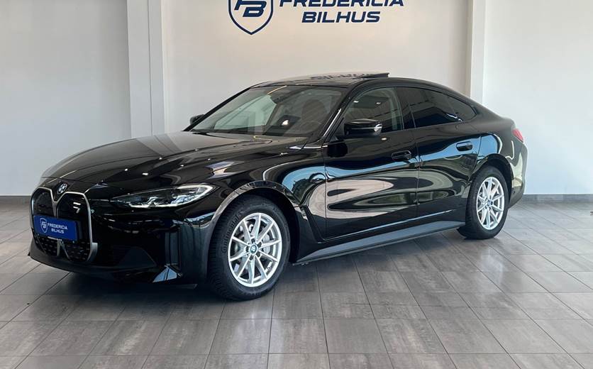 BMW i4 eDrive35