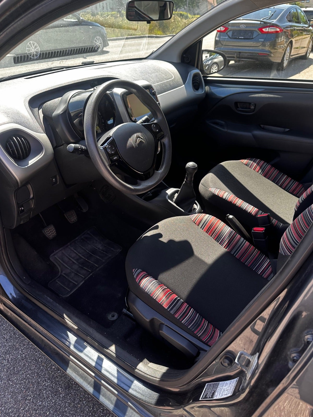 Grå Citroën C1 fra 2017
