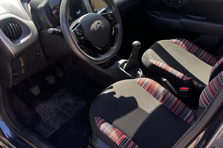 Grå Citroën C1 fra 2017