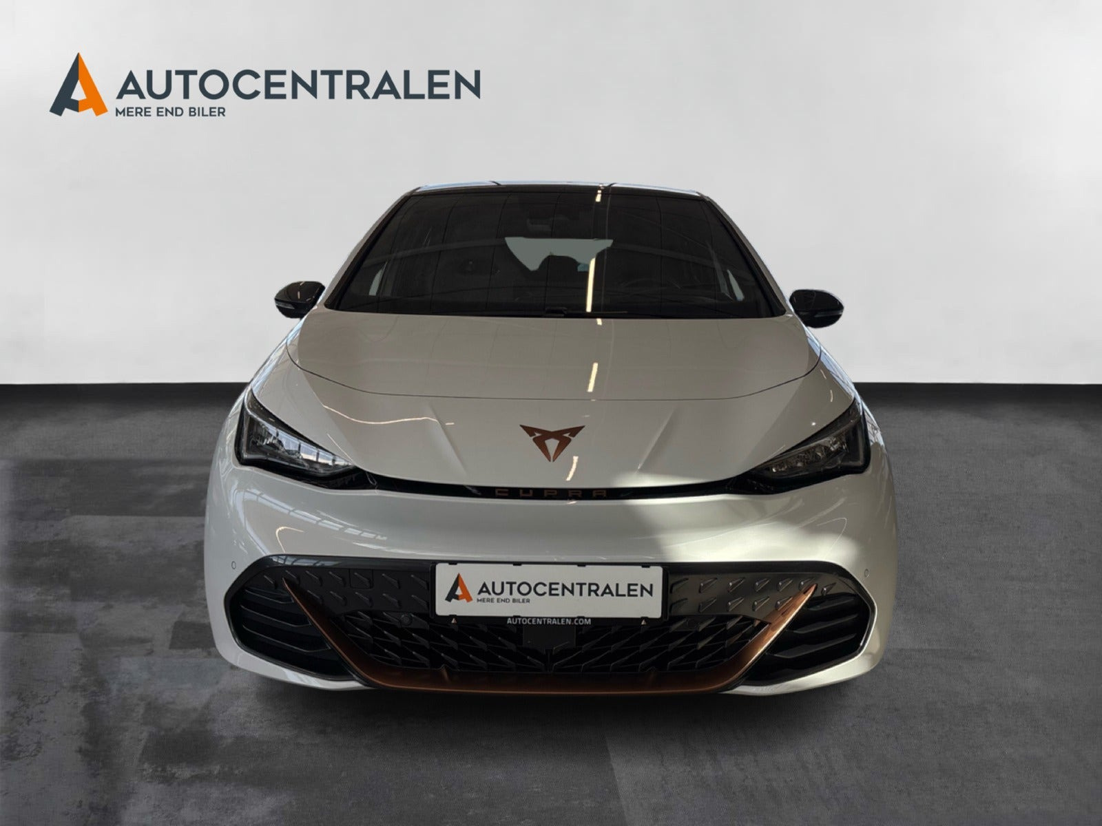 Hvid Cupra Born fra 2022