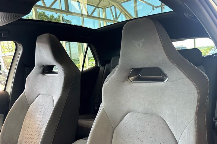 Hvid Cupra Born fra 2022