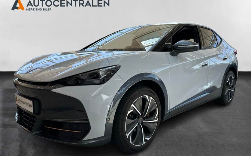 Cupra Tavascan 77 Immersive