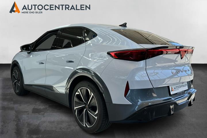 Hvid Cupra Tavascan fra 2024