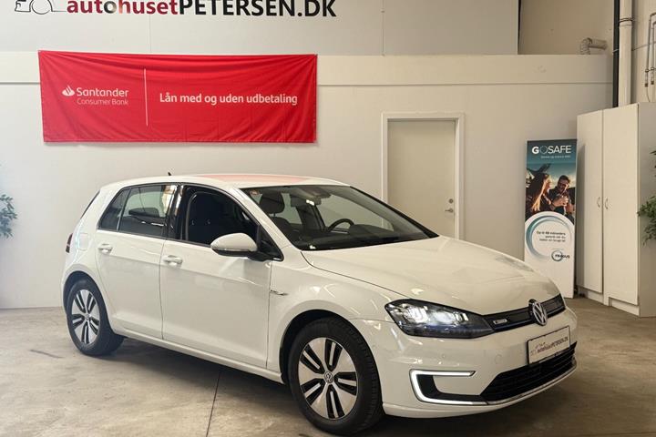 Hvid VW e-Golf VII fra 2015