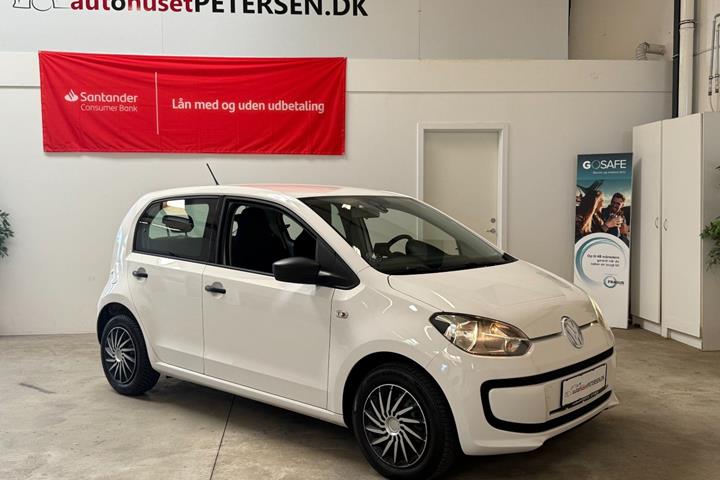Hvid VW UP! fra 2016 set udefra