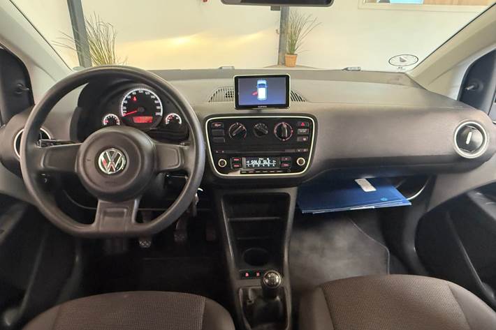 Hvid VW UP! fra 2016
