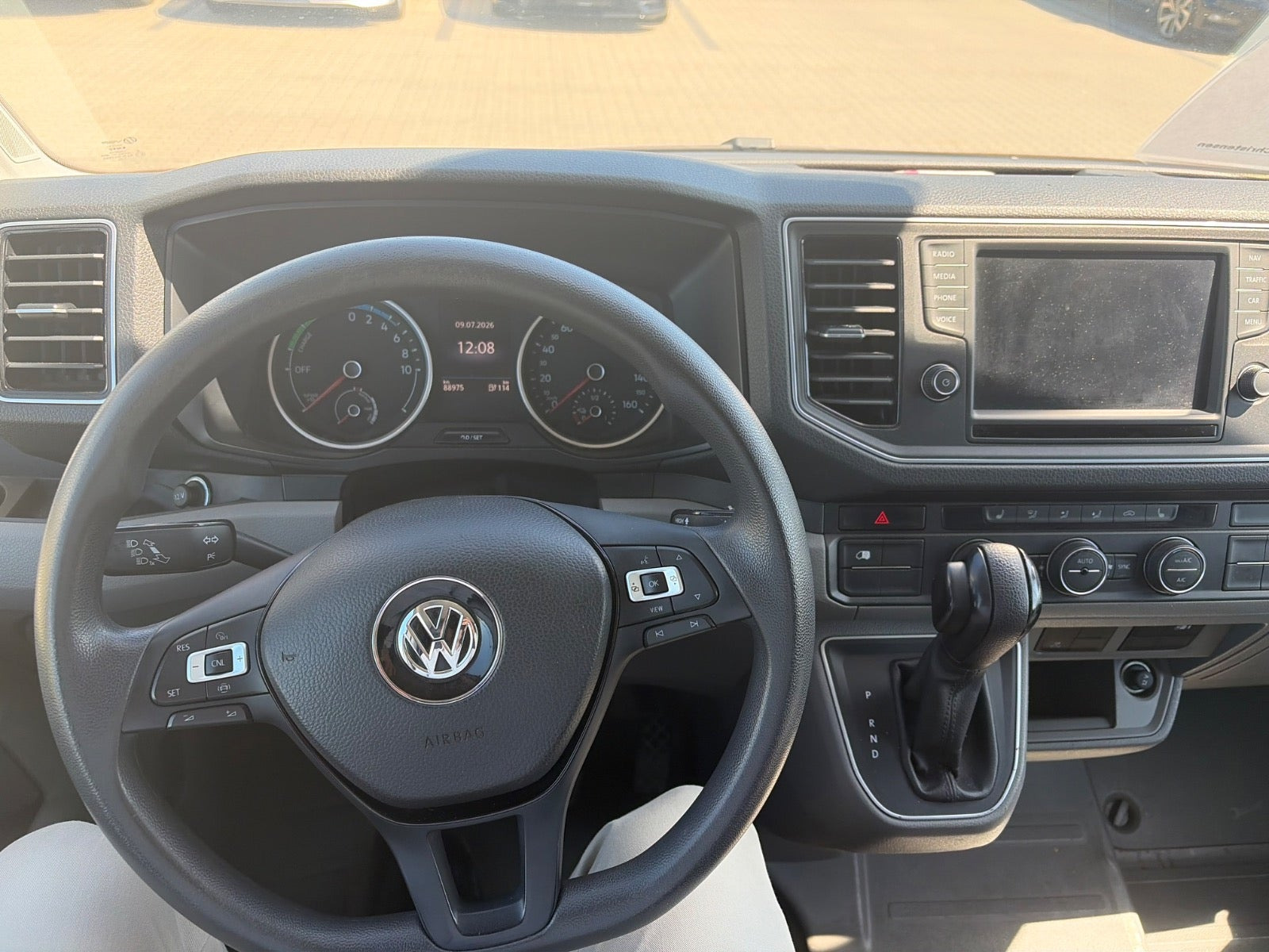 Hvid VW e-Crafter 35 fra 2020