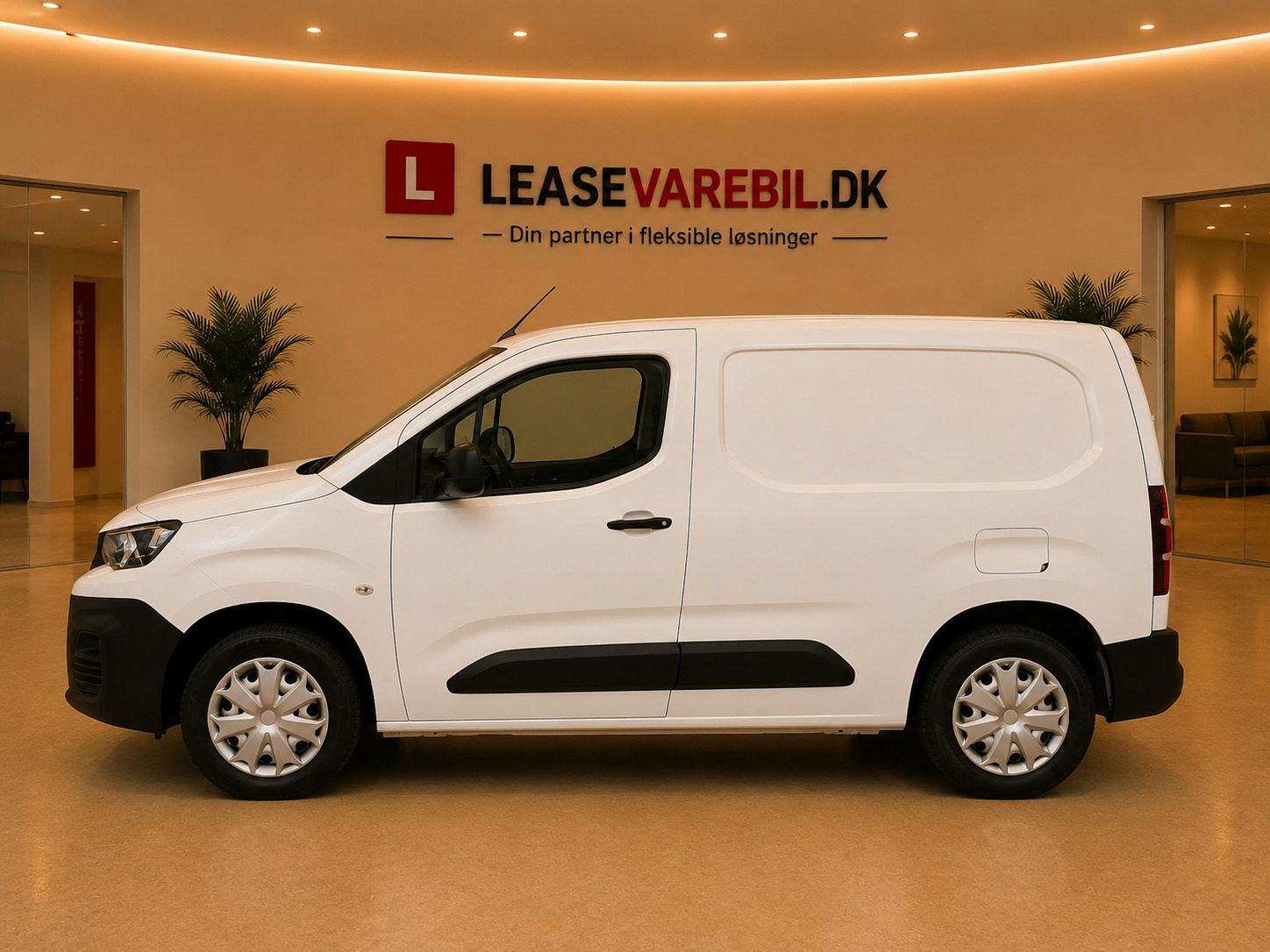 Hvid Peugeot Partner fra 2021