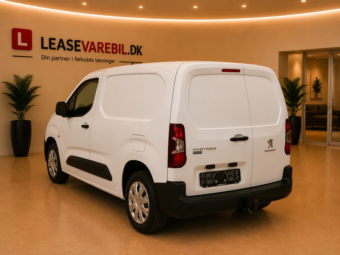 Hvid Peugeot Partner fra 2021