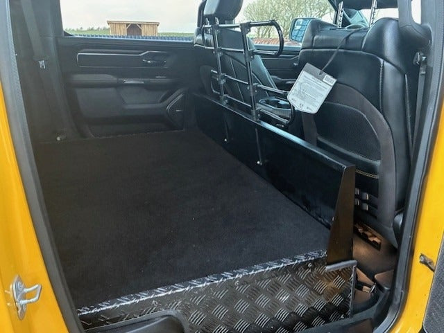 Gul Dodge RAM 1500 fra 2023