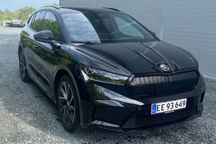 Sort Skoda Enyaq fra 2022