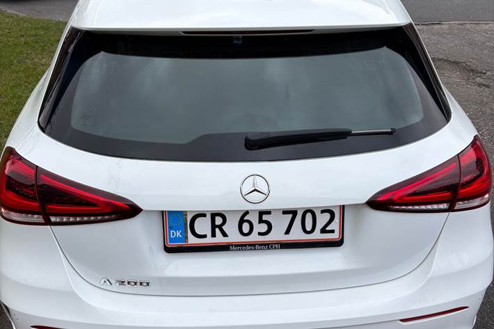 Hvid Mercedes A200 fra 2019