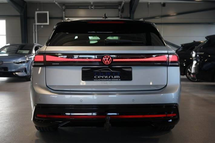 Sølv VW ID.7 fra 2025