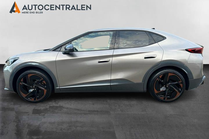 Beige Cupra Tavascan fra 2024