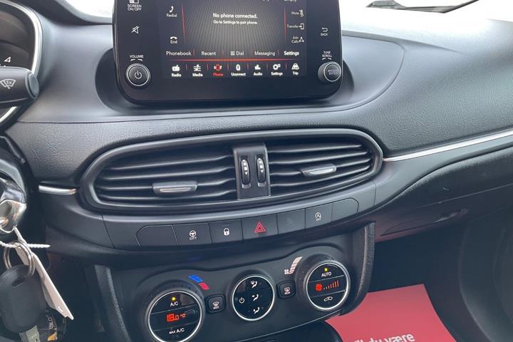 undefined Fiat Tipo fra 2021