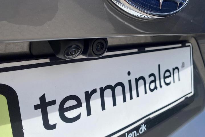 Grå Subaru Solterra fra 2024