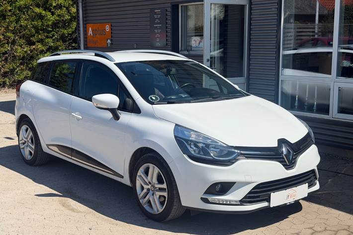 Hvid Renault Clio IV fra 2018