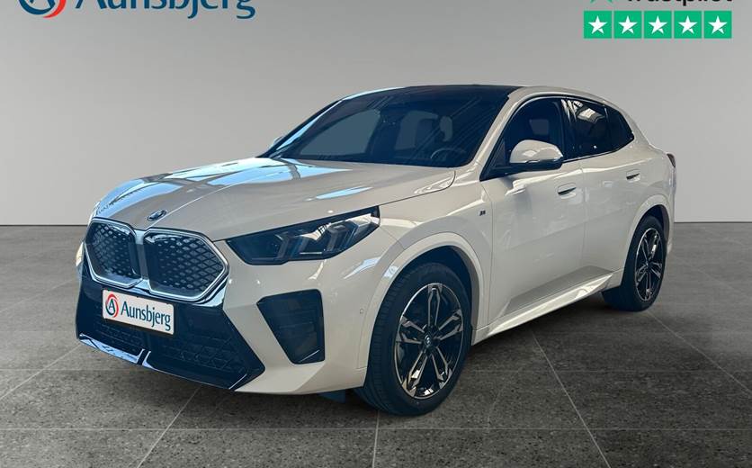 BMW iX2 eDrive20 M-Sport